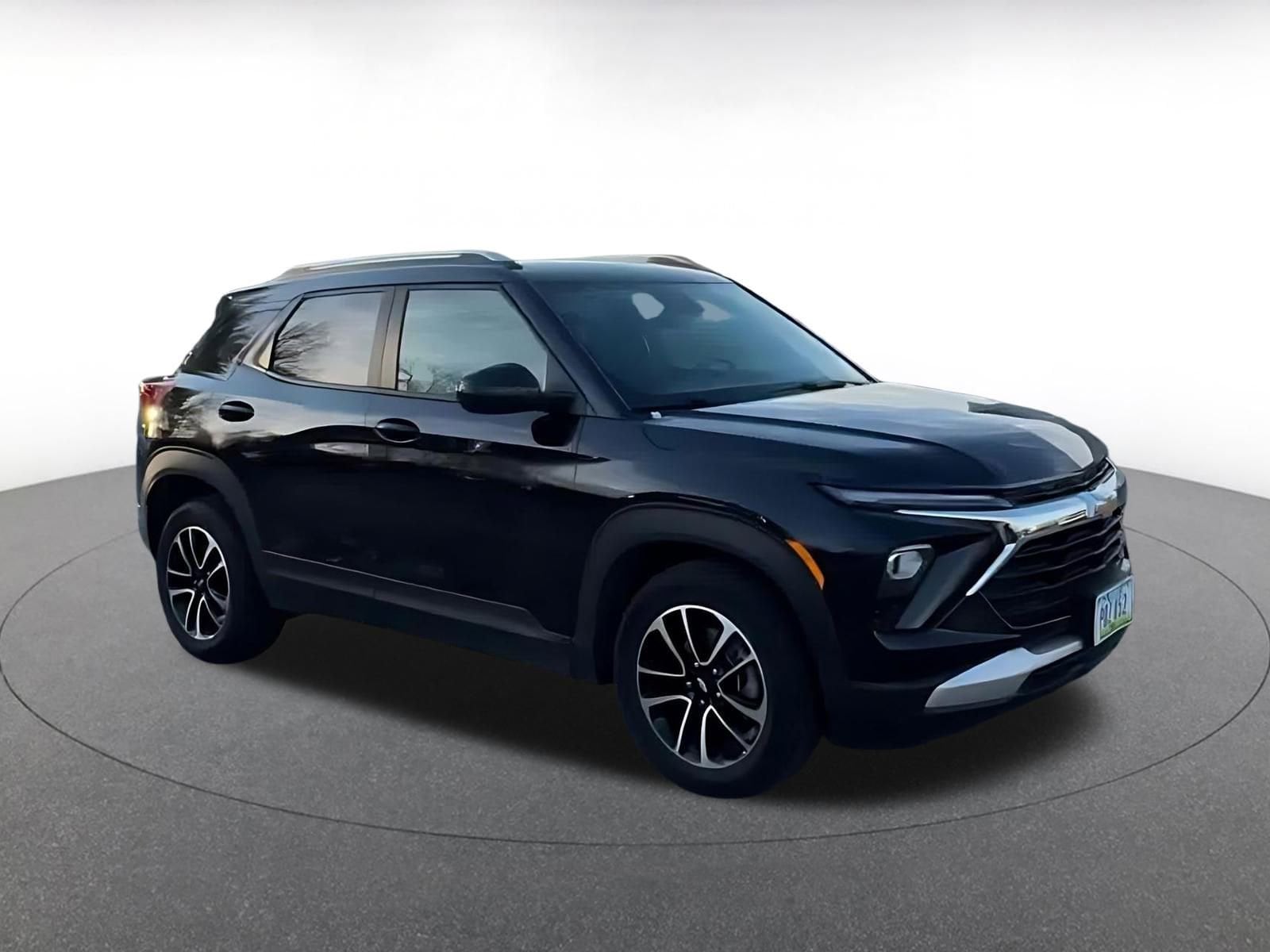 Thumbnail: 2025 Chevrolet TrailBlazer - 2