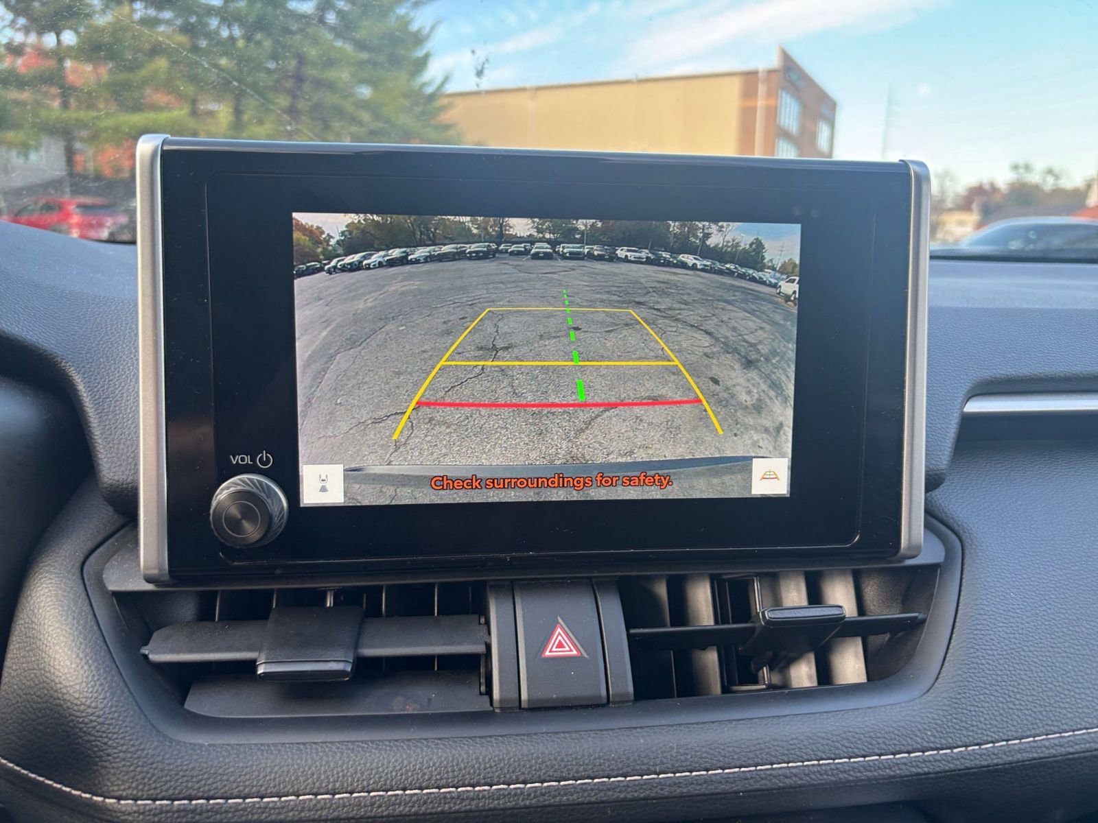 Thumbnail: 2025 Toyota RAV4 - 17