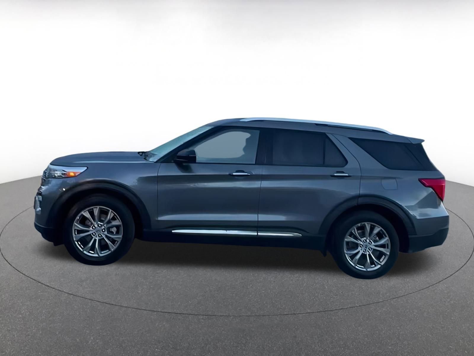 Thumbnail: 2024 Ford Explorer - 9