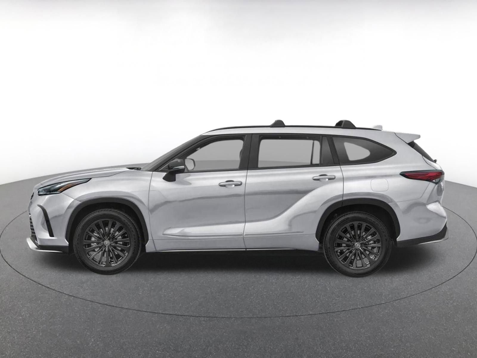 Thumbnail: 2025 Toyota Highlander - 3