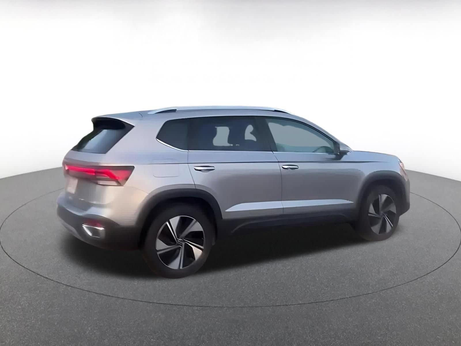 Thumbnail: 2026 Volkswagen Taos - 15