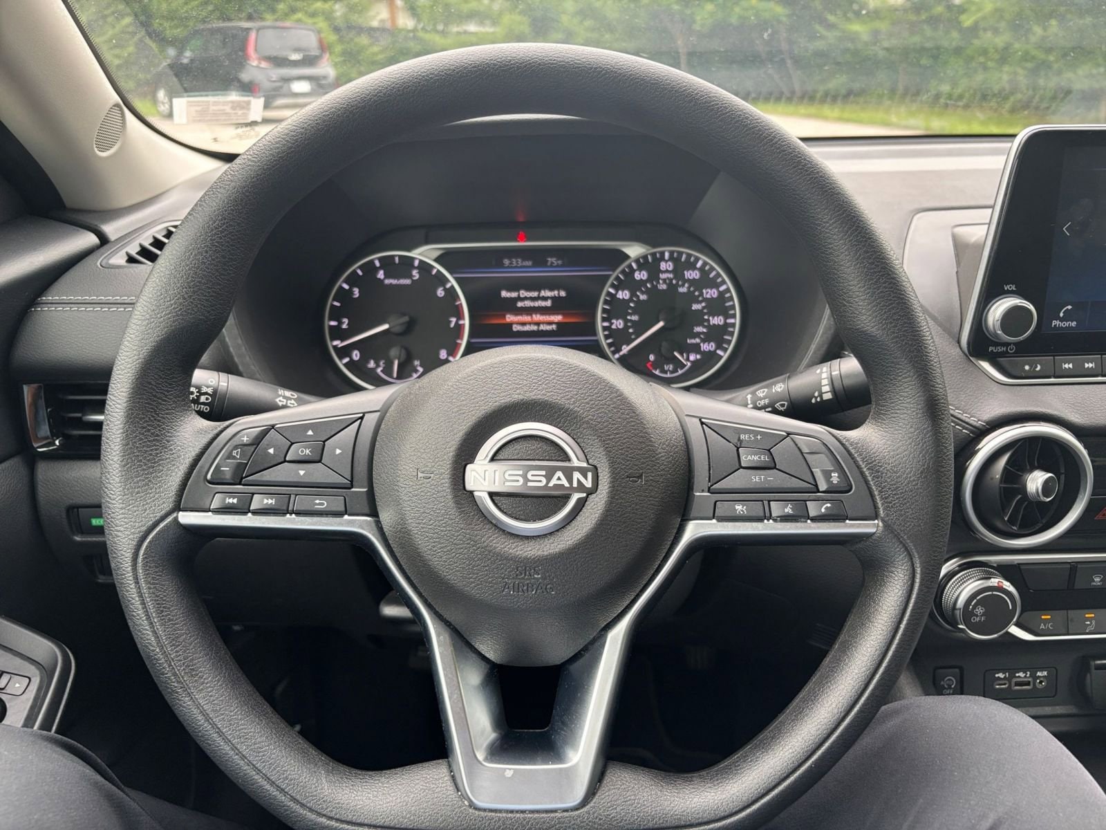 2024 Nissan Sentra SV 32