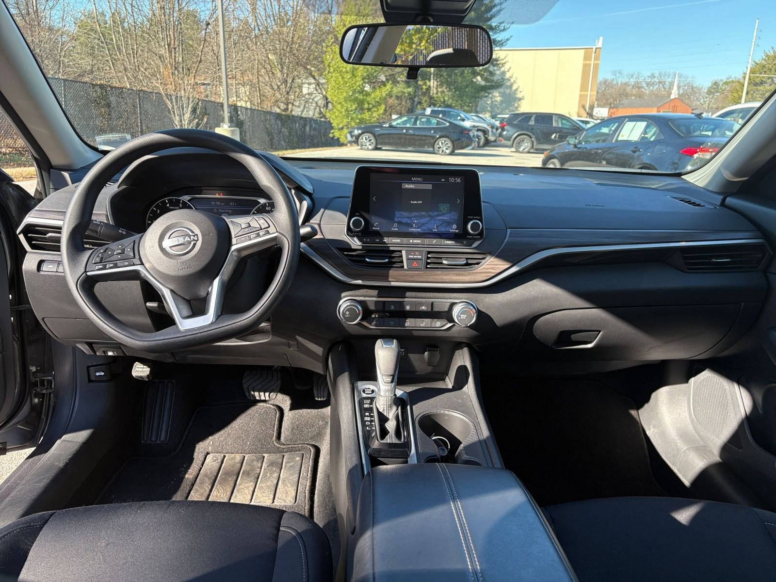 Thumbnail: 2025 Nissan Altima - 31