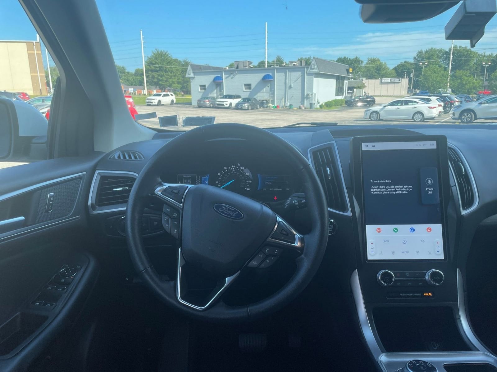 Thumbnail: 2024 Ford Edge - 32