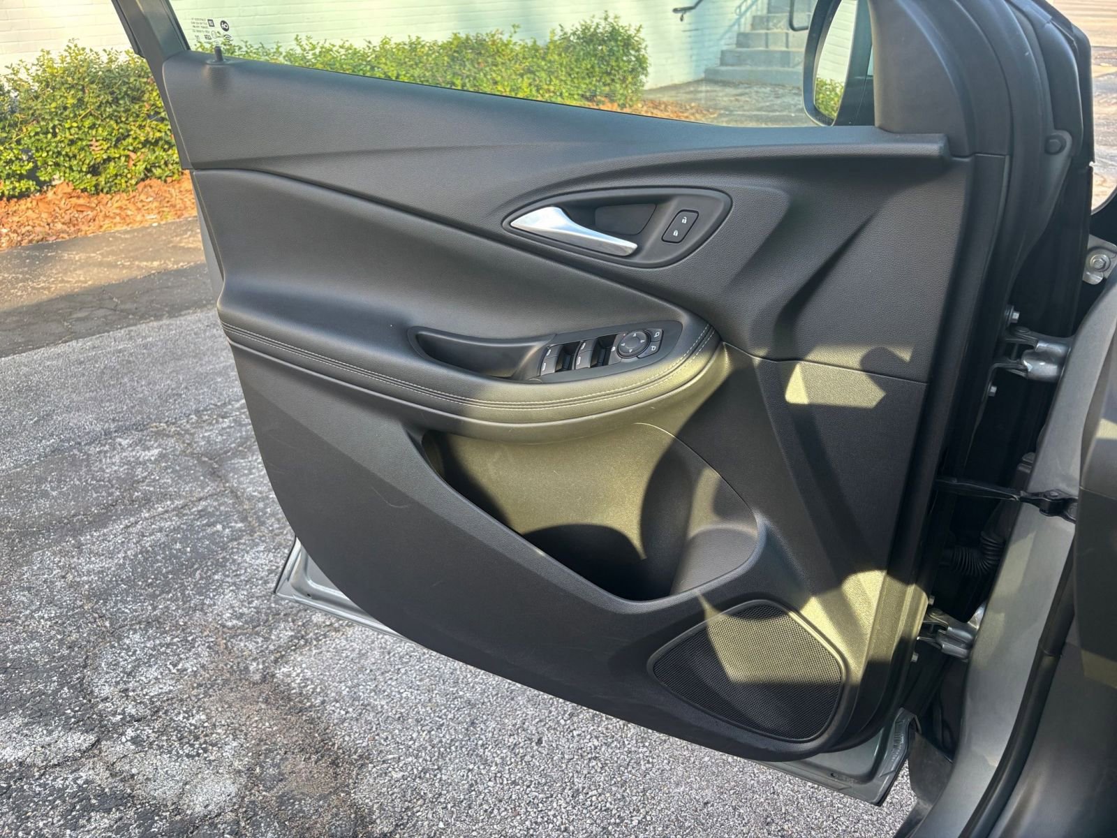 Thumbnail: 2025 Buick Encore GX - 18