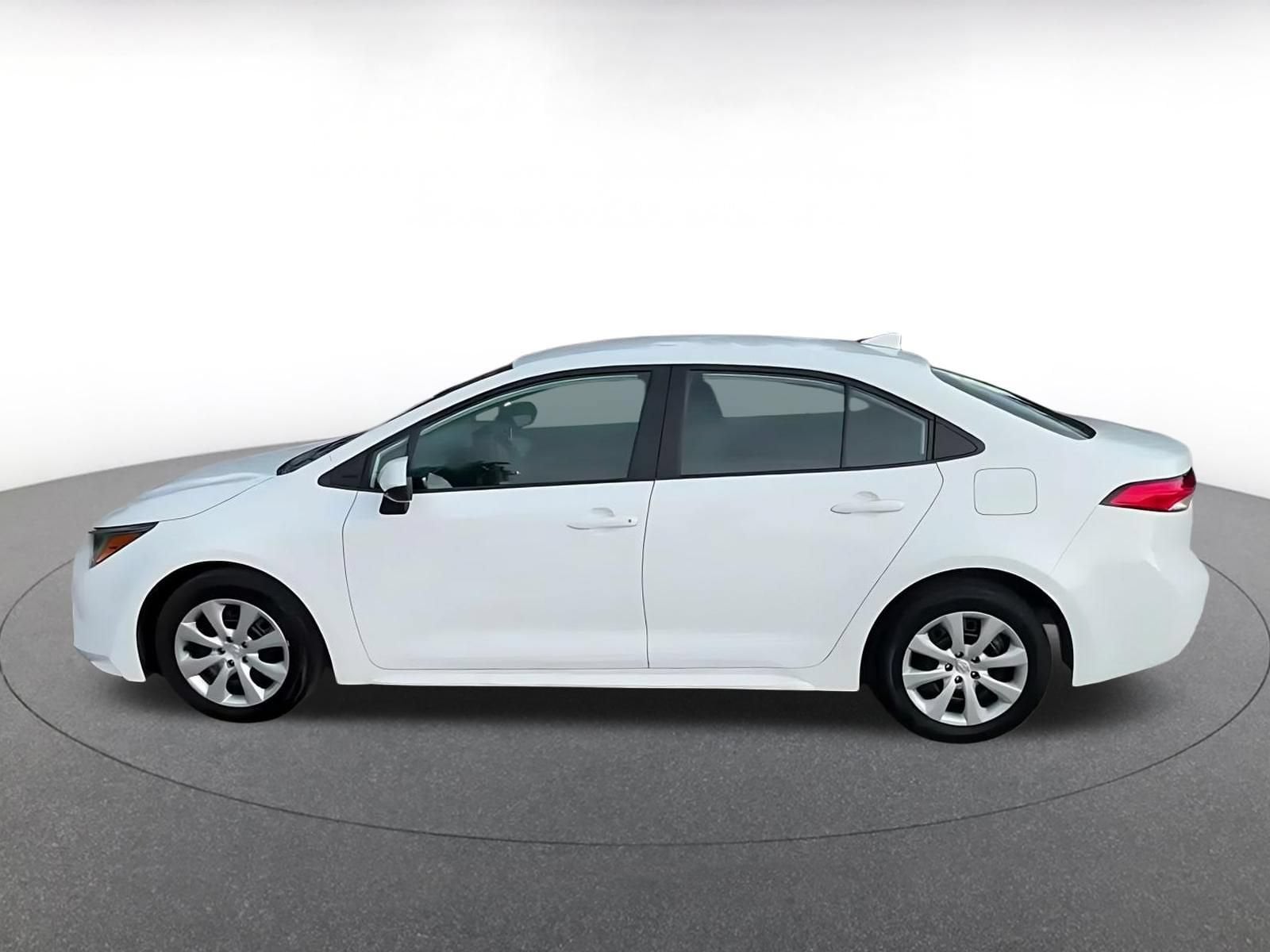 Thumbnail: 2025 Toyota Corolla - 8