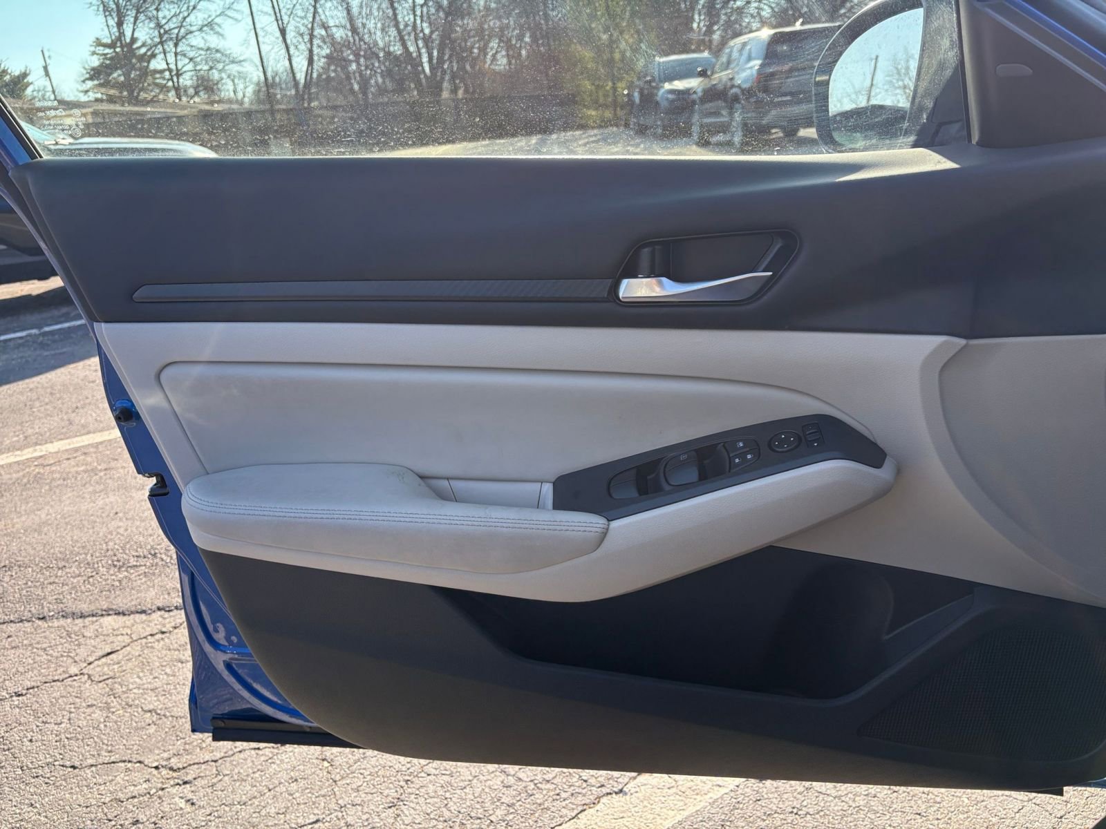 Thumbnail: 2025 Nissan Altima - 20