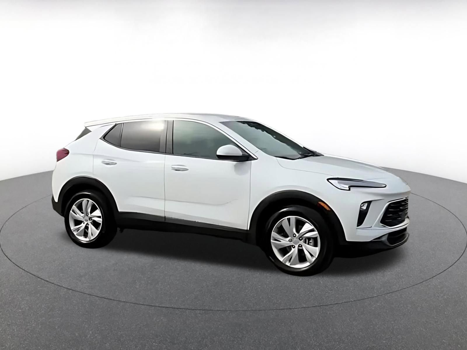 Thumbnail: 2025 Buick Encore GX - 2