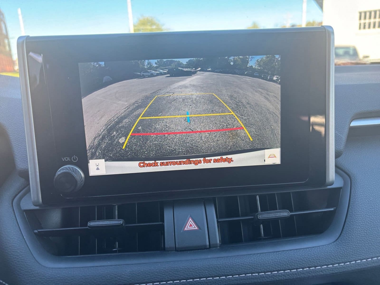 Thumbnail: 2025 Toyota RAV4 - 17