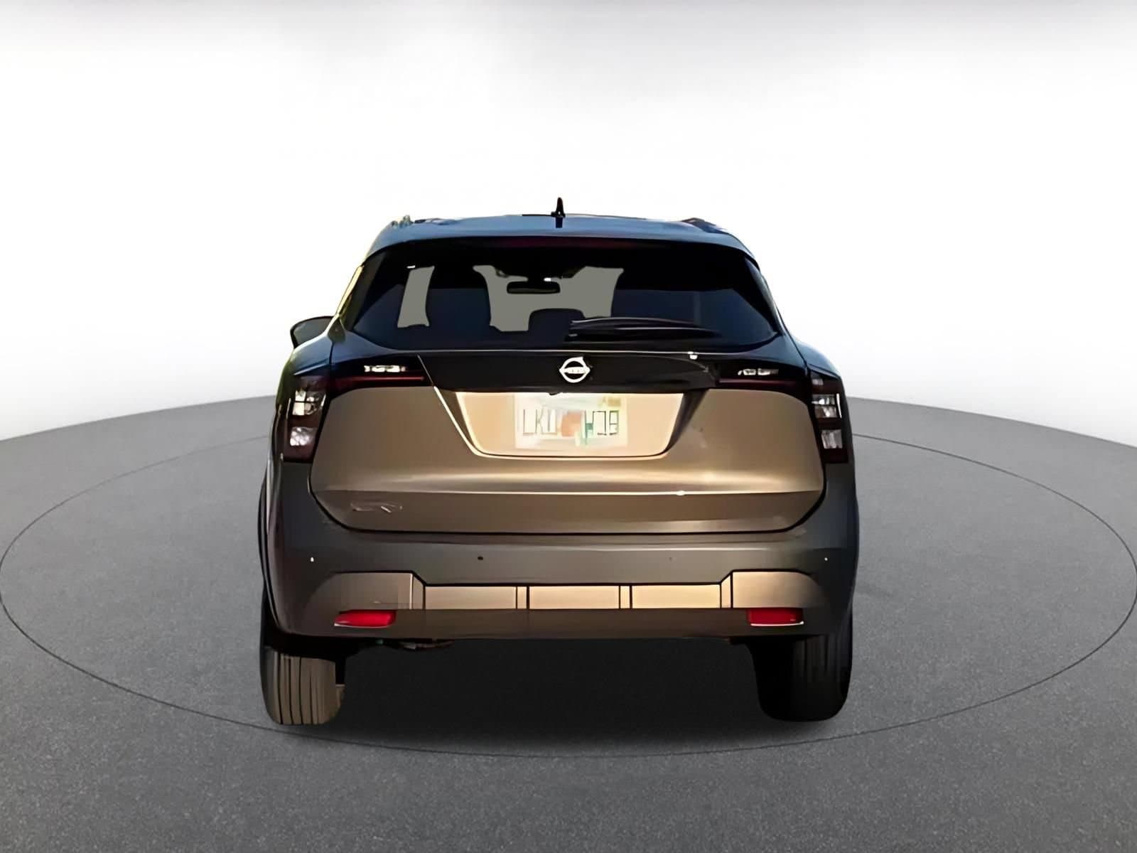 Thumbnail: 2026 Nissan Kicks - 9