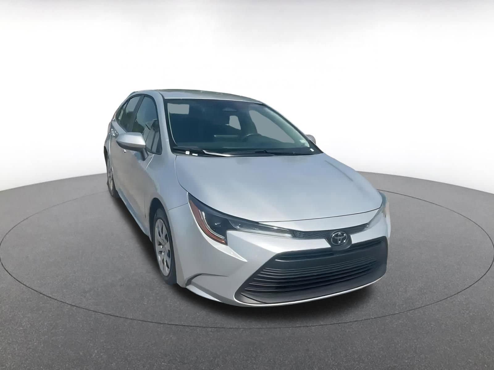 Thumbnail: 2024 Toyota Corolla - 3