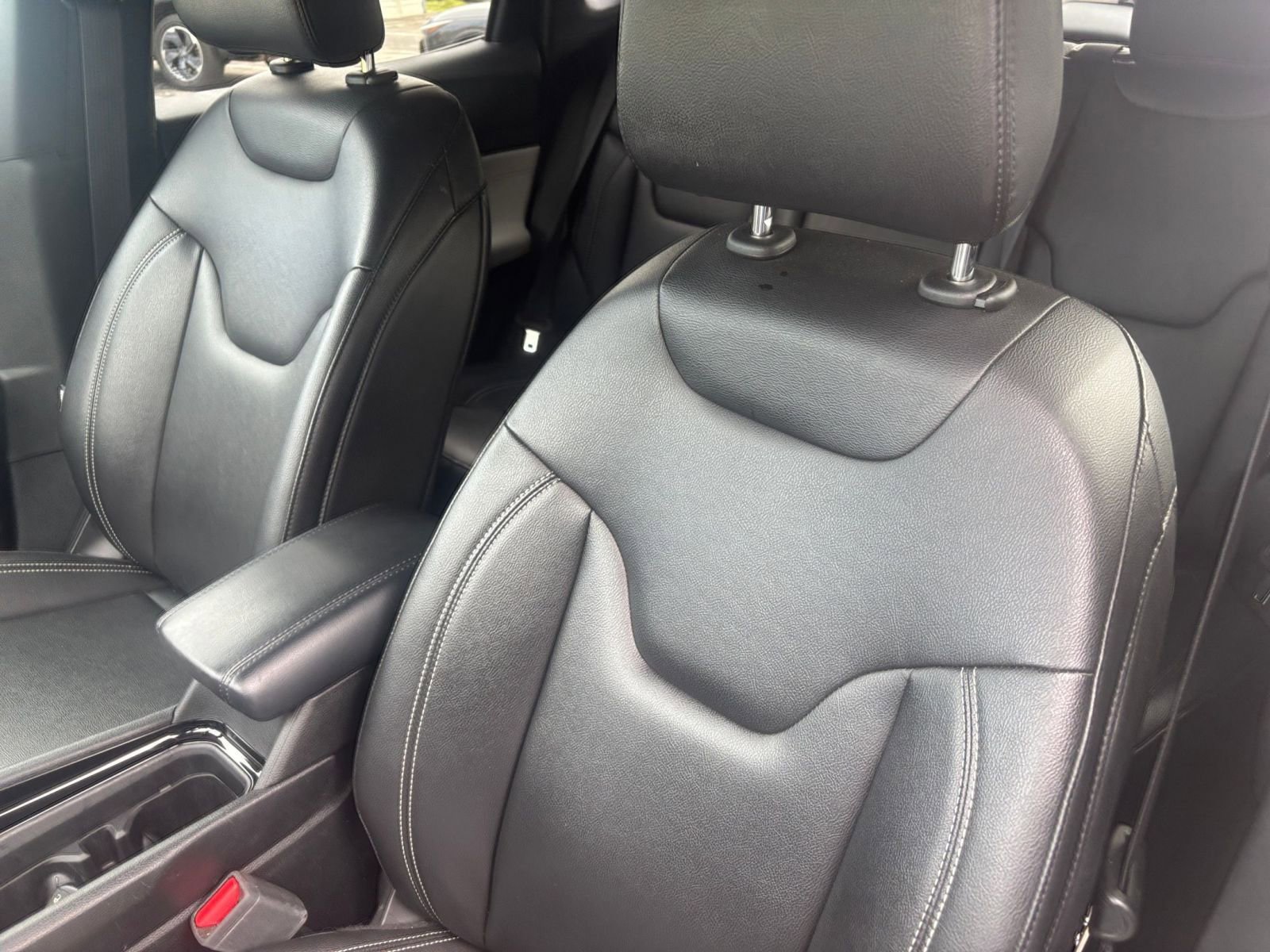 Thumbnail: 2025 Jeep Compass - 35