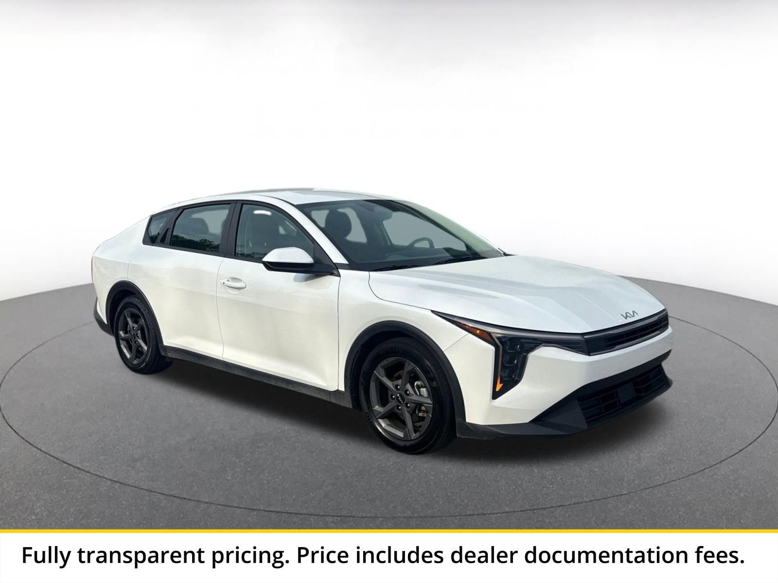 Thumbnail: 2025 Kia K4 - 1