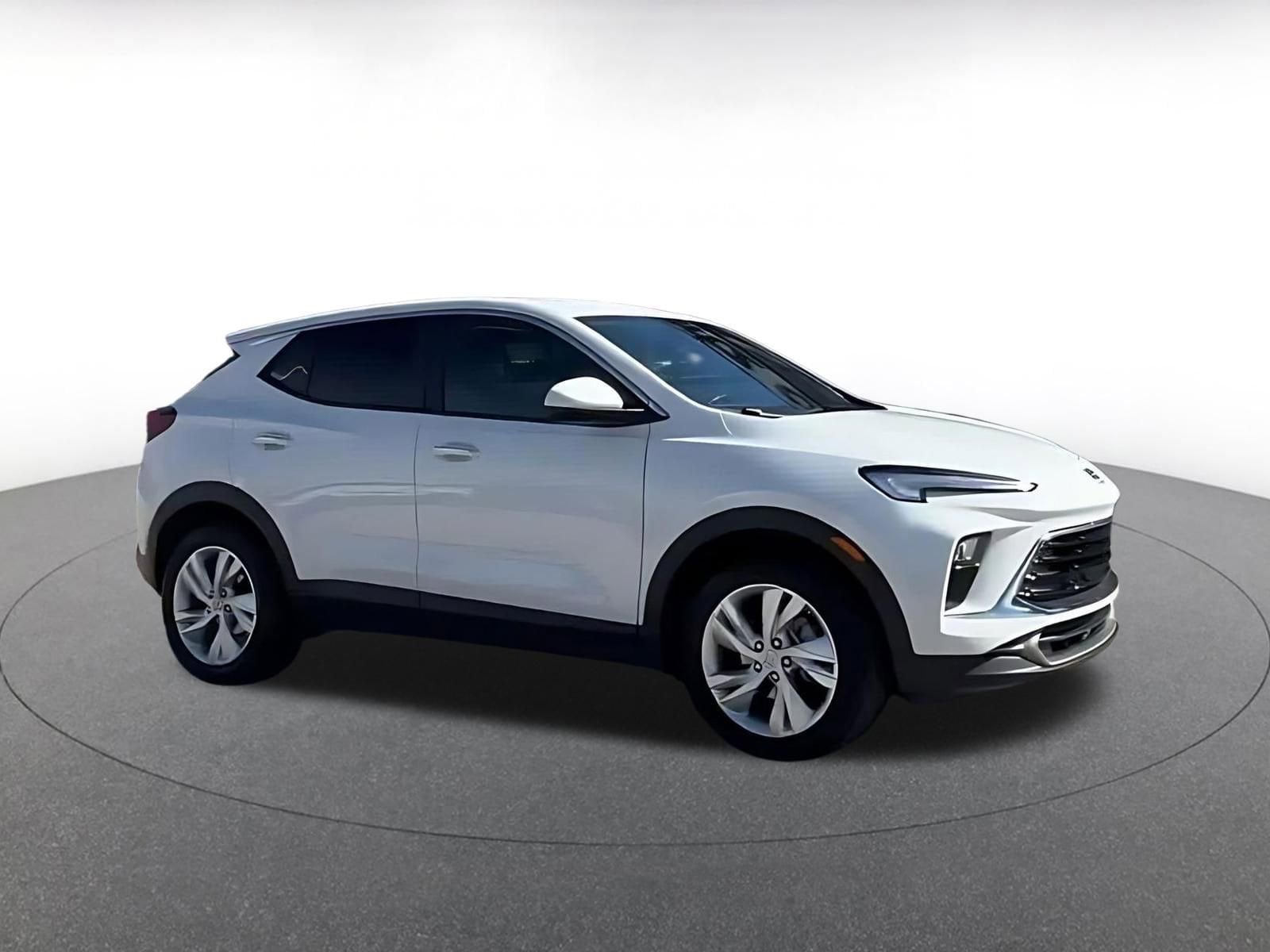 Thumbnail: 2025 Buick Encore GX - 2