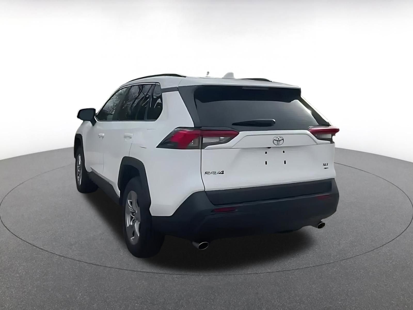 Thumbnail: 2025 Toyota RAV4 - 11