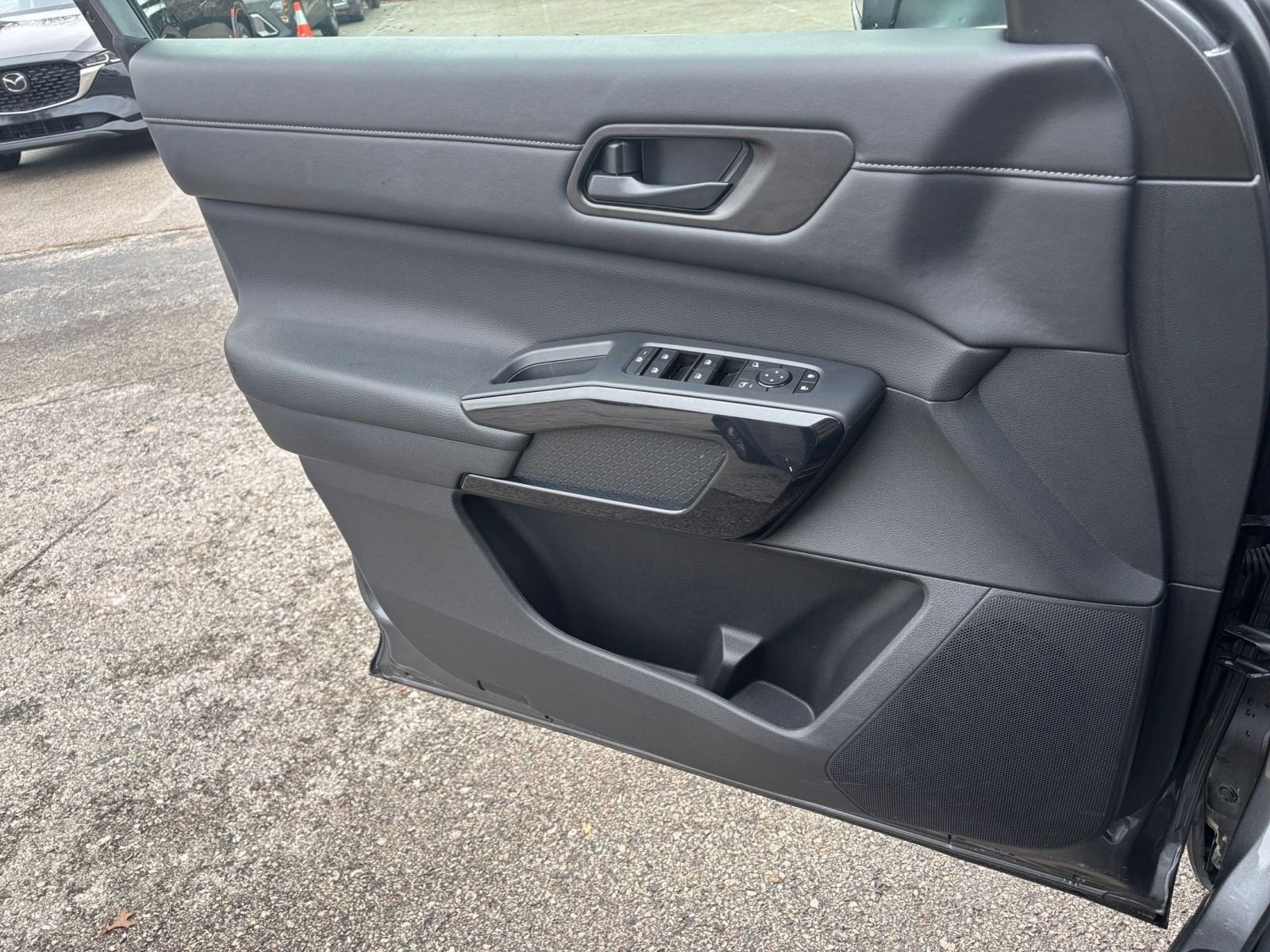 Thumbnail: 2025 Nissan Pathfinder - 20