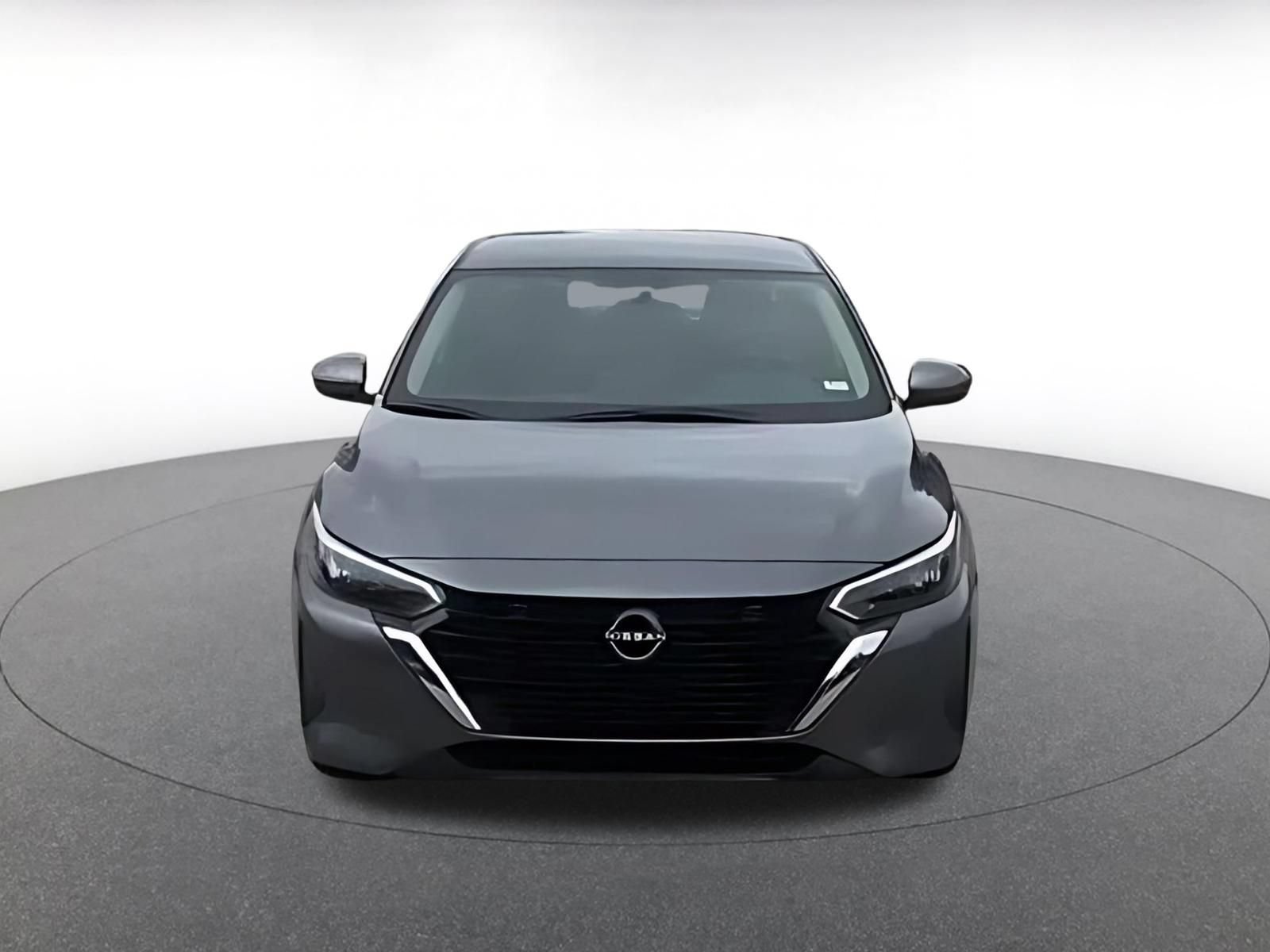 Thumbnail: 2025 Nissan Sentra - 4