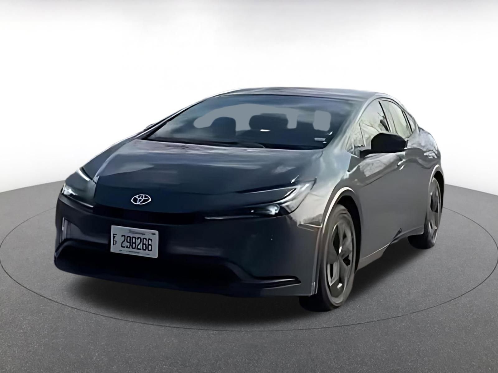 Thumbnail: 2025 Toyota Prius - 3