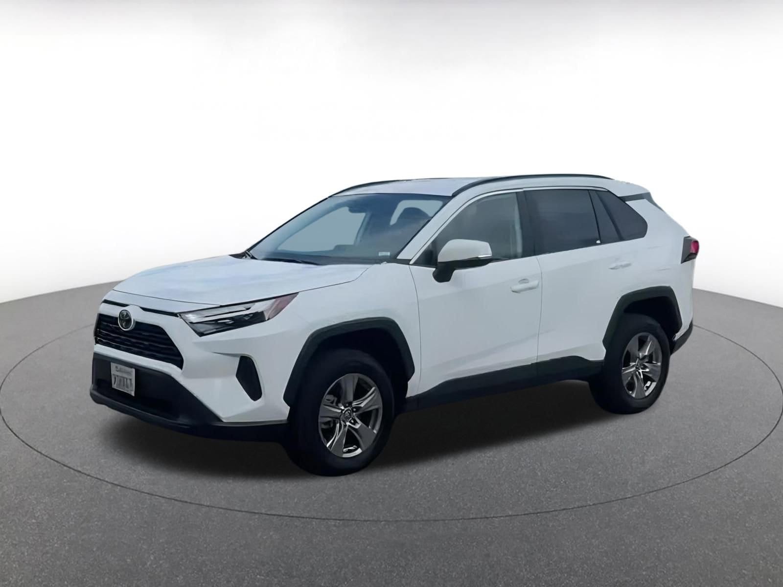 Thumbnail: 2025 Toyota RAV4 - 8
