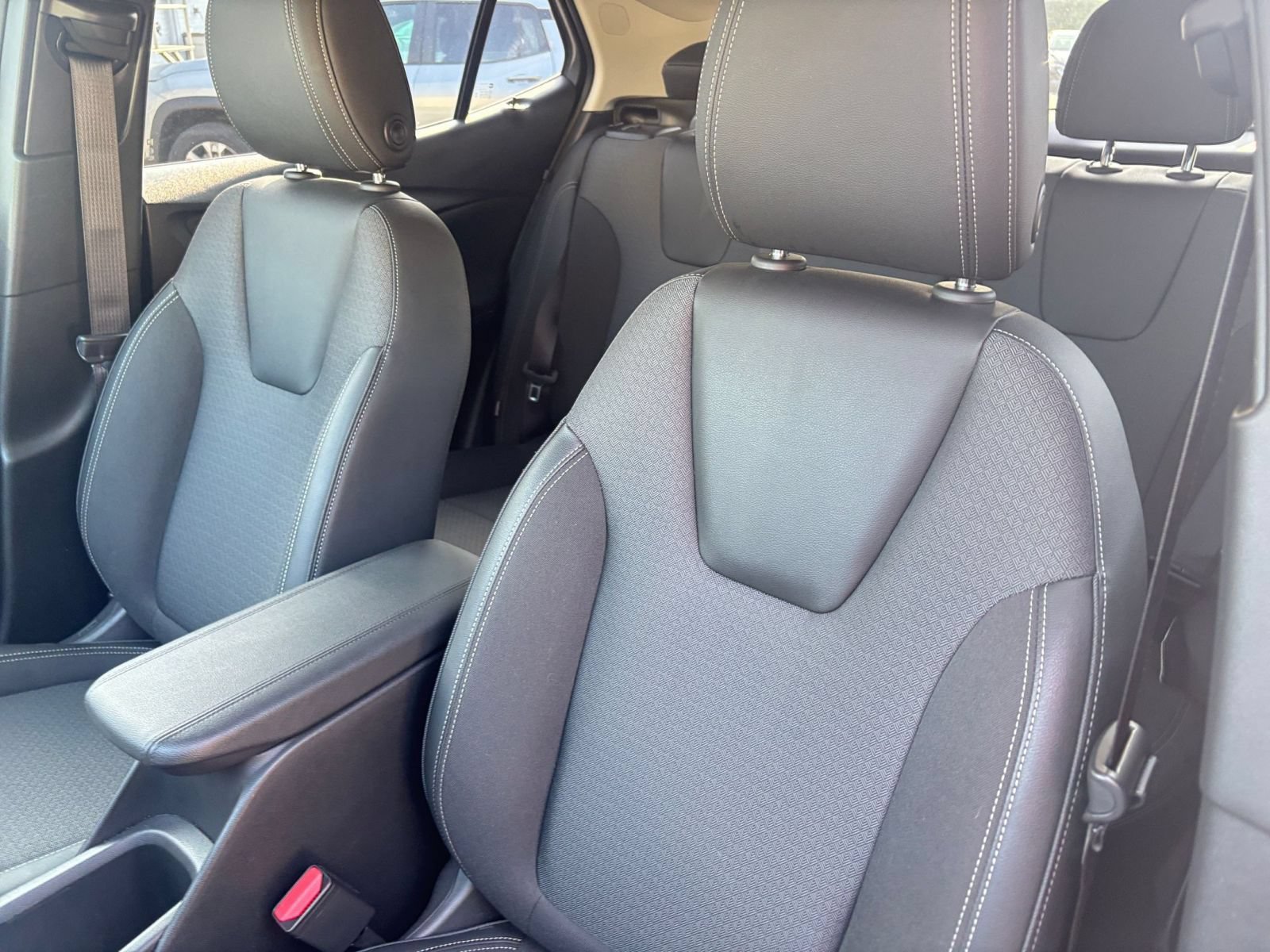 Thumbnail: 2026 Buick Encore GX - 30