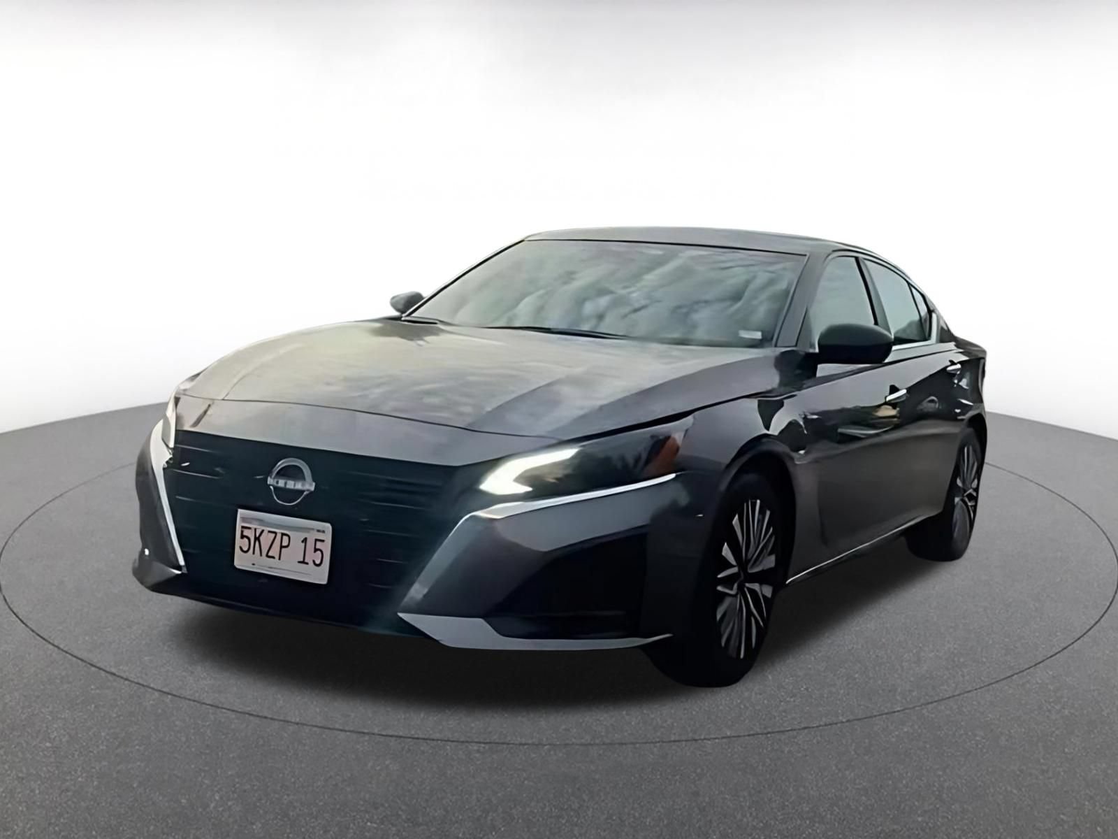 Thumbnail: 2025 Nissan Altima - 5
