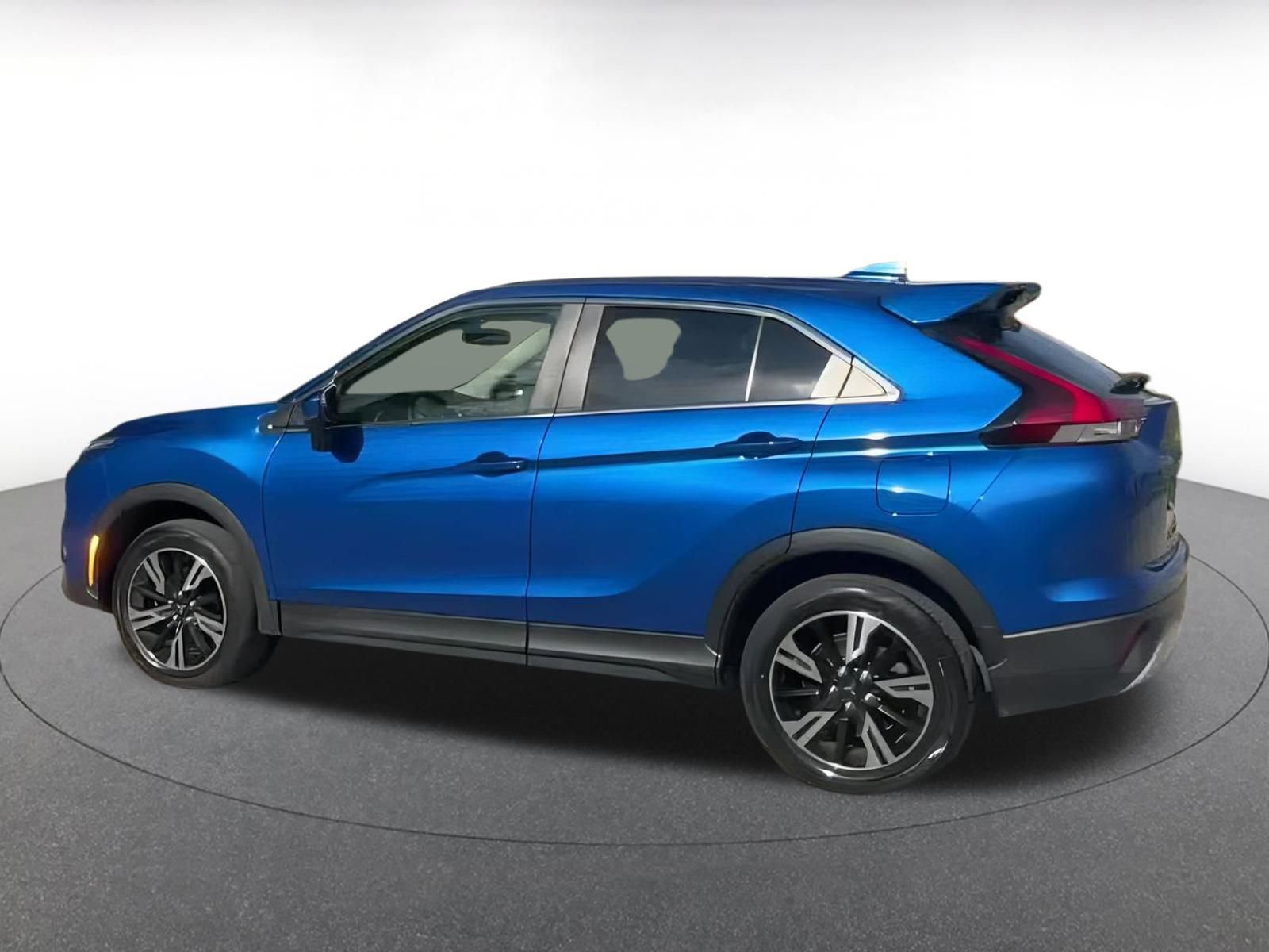 Thumbnail: 2023 Mitsubishi Eclipse Cross - 16