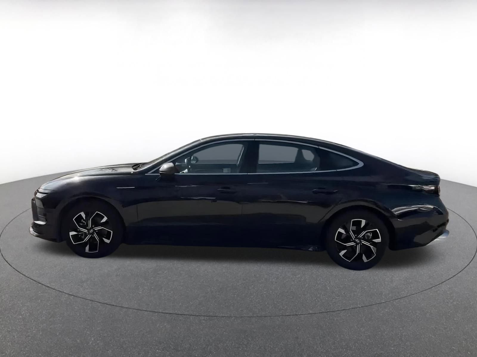 Thumbnail: 2025 Hyundai Sonata - 9