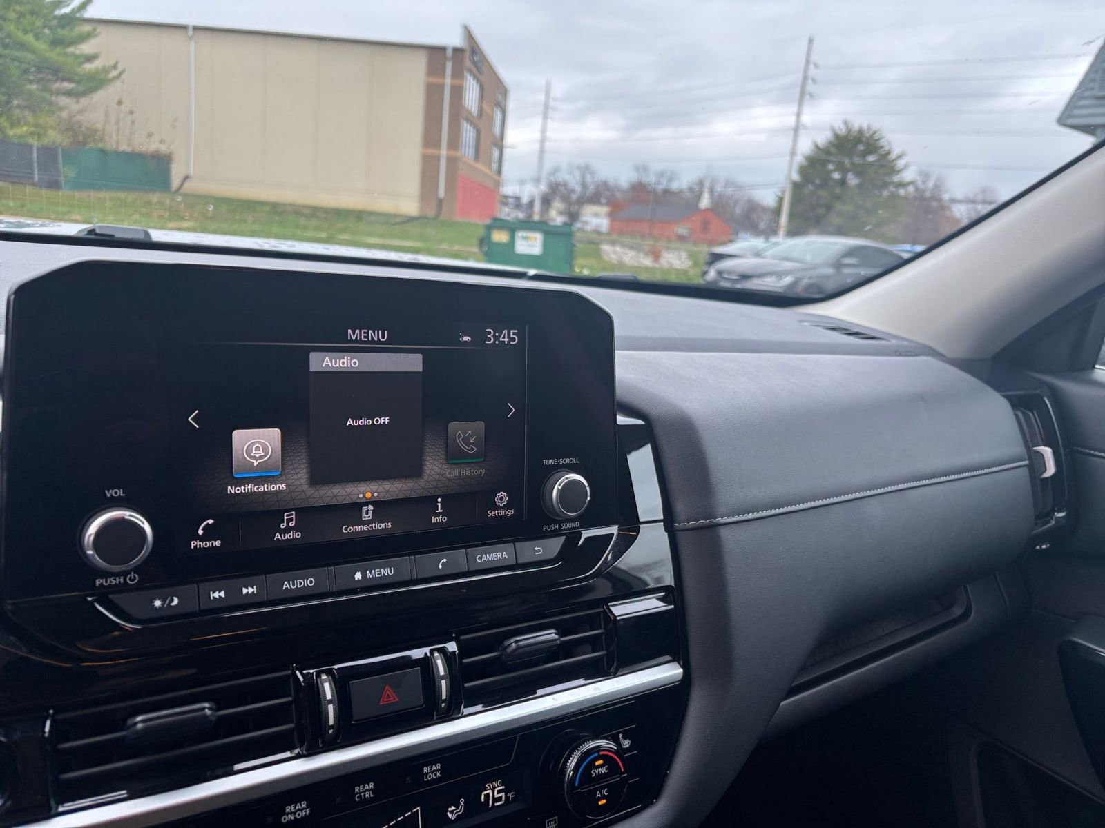 Thumbnail: 2025 Nissan Pathfinder - 33