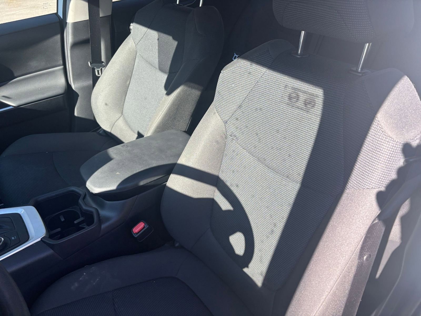 Thumbnail: 2025 Toyota RAV4 - 34