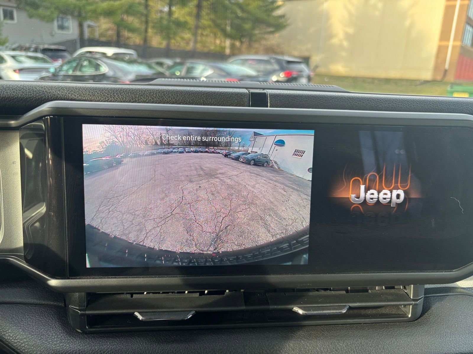 Thumbnail: 2025 Jeep Wrangler - 17