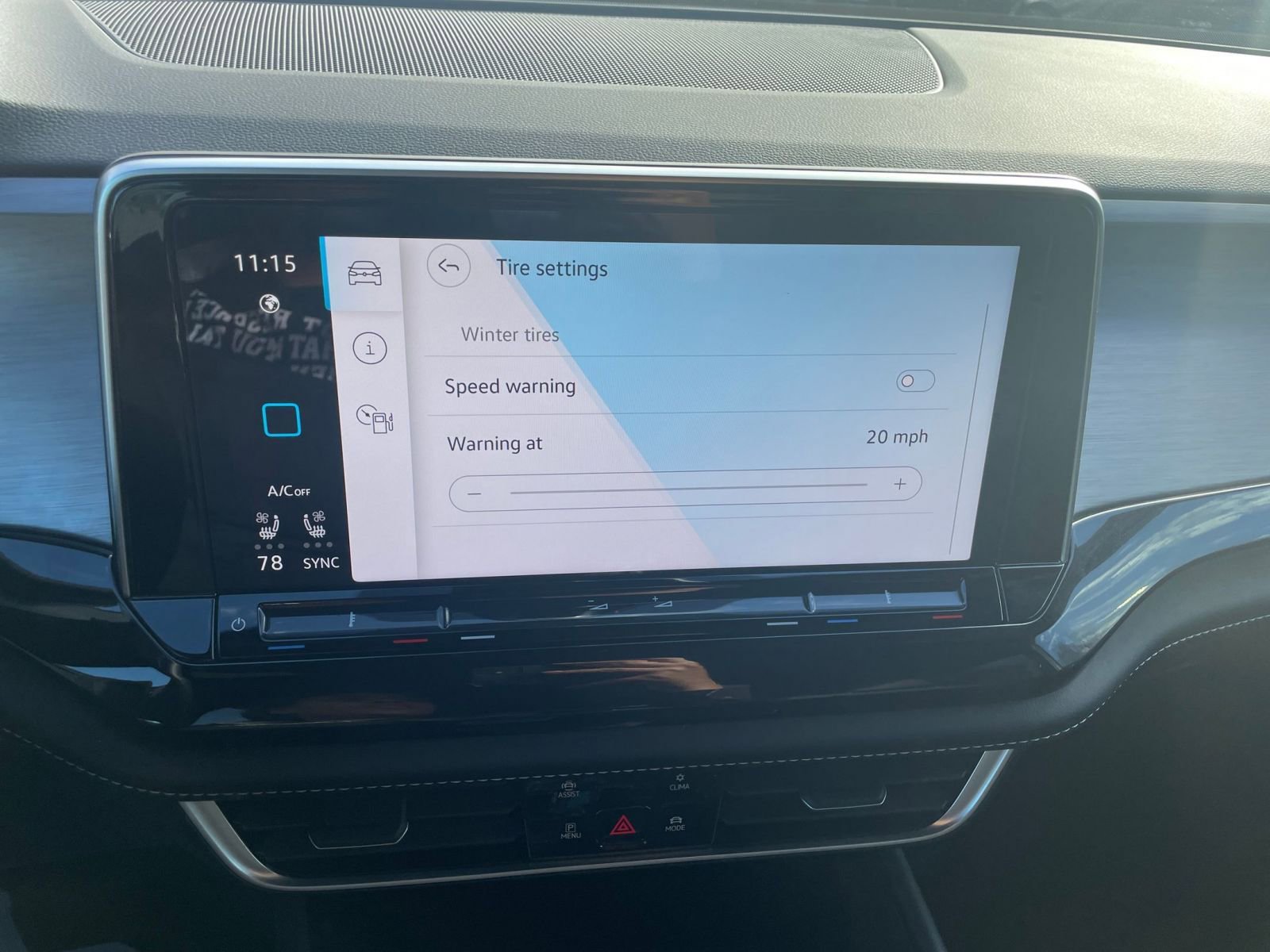 Thumbnail: 2025 Volkswagen Atlas - 21