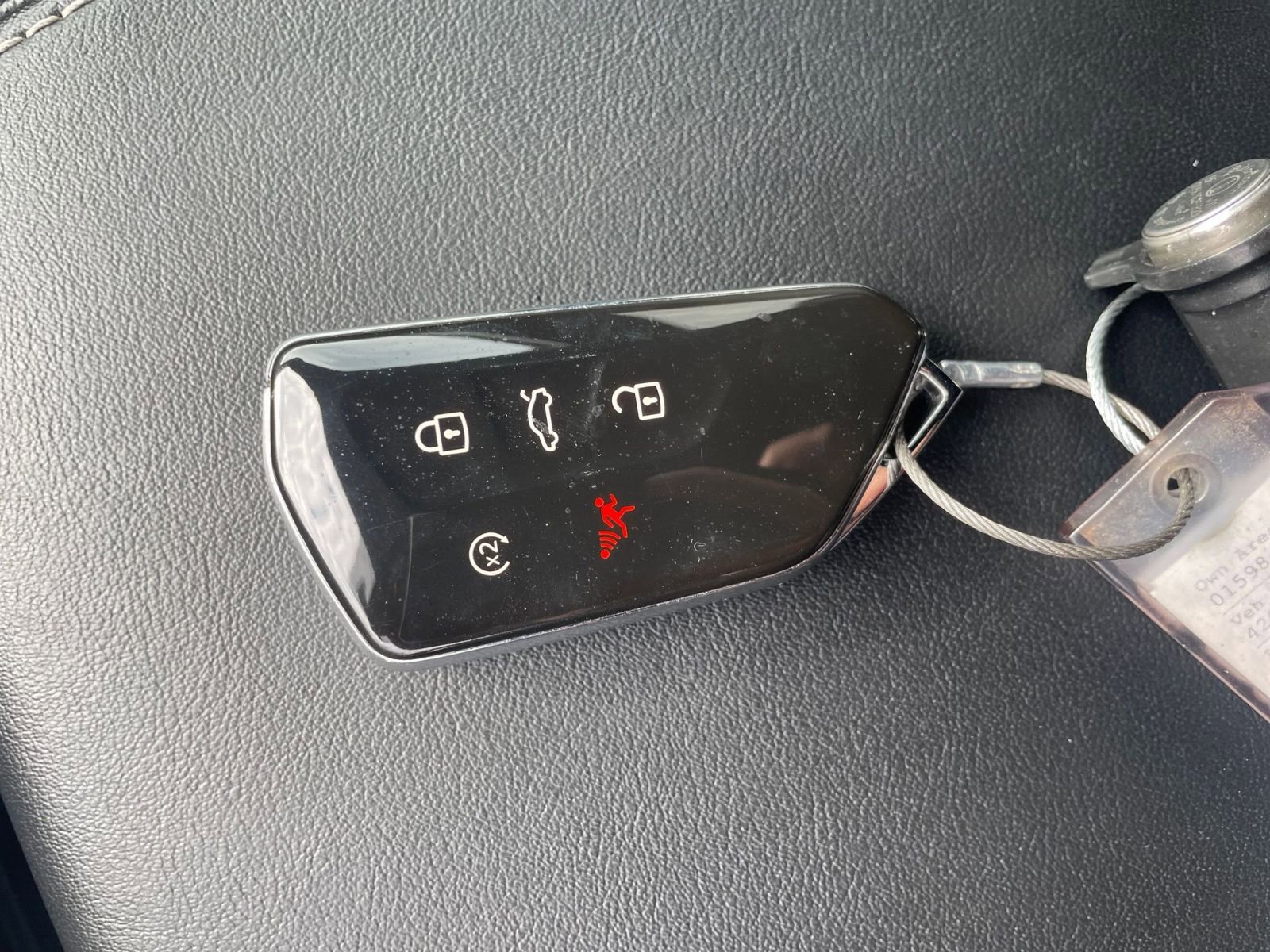 Thumbnail: 2025 Volkswagen Atlas - 22