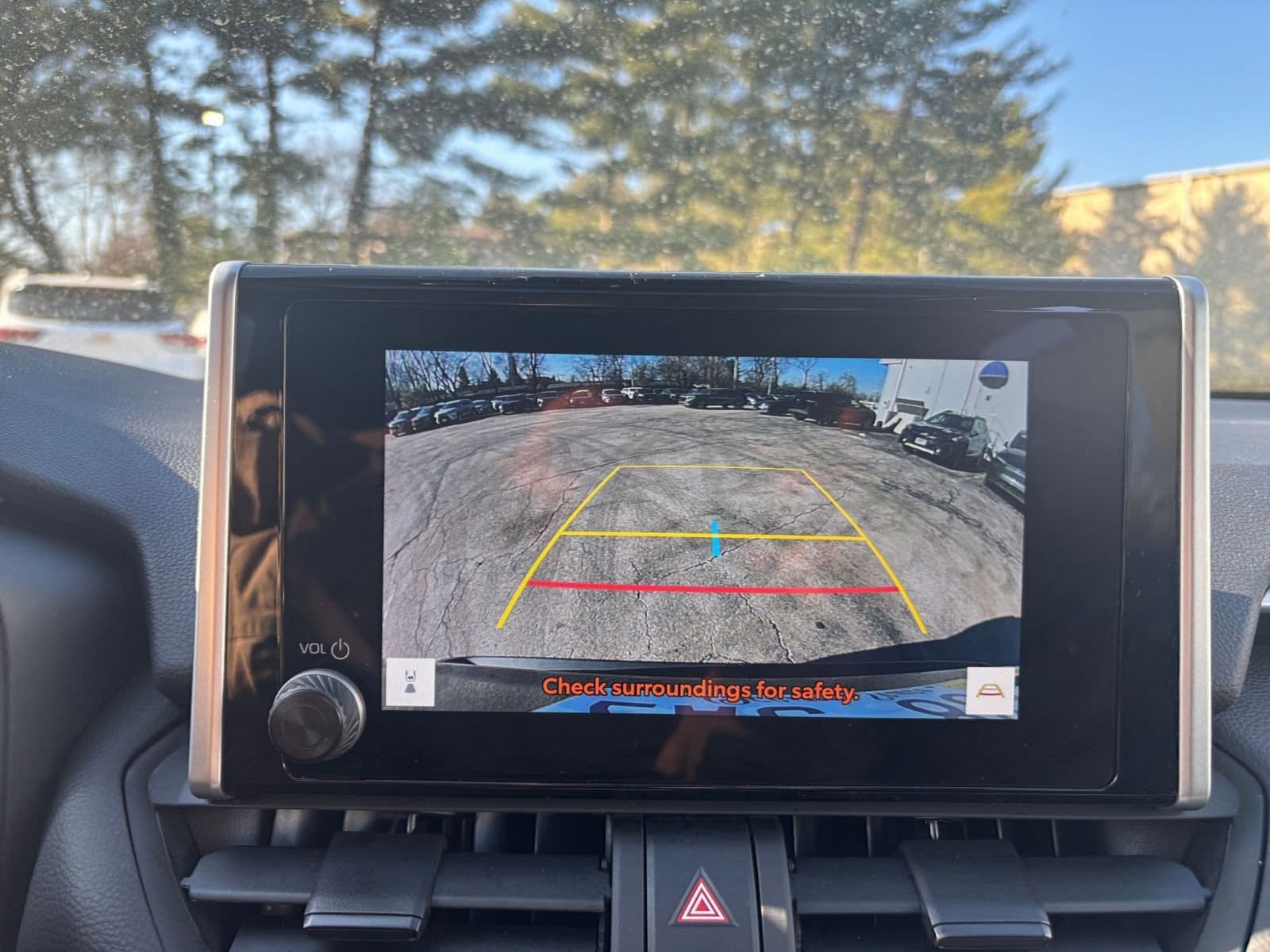 Thumbnail: 2025 Toyota RAV4 - 17