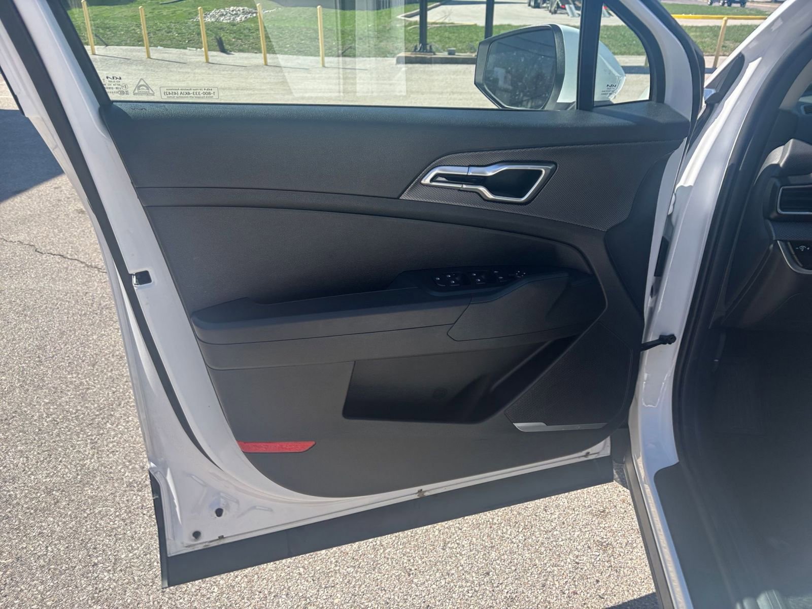 Thumbnail: 2025 Kia Sportage - 18