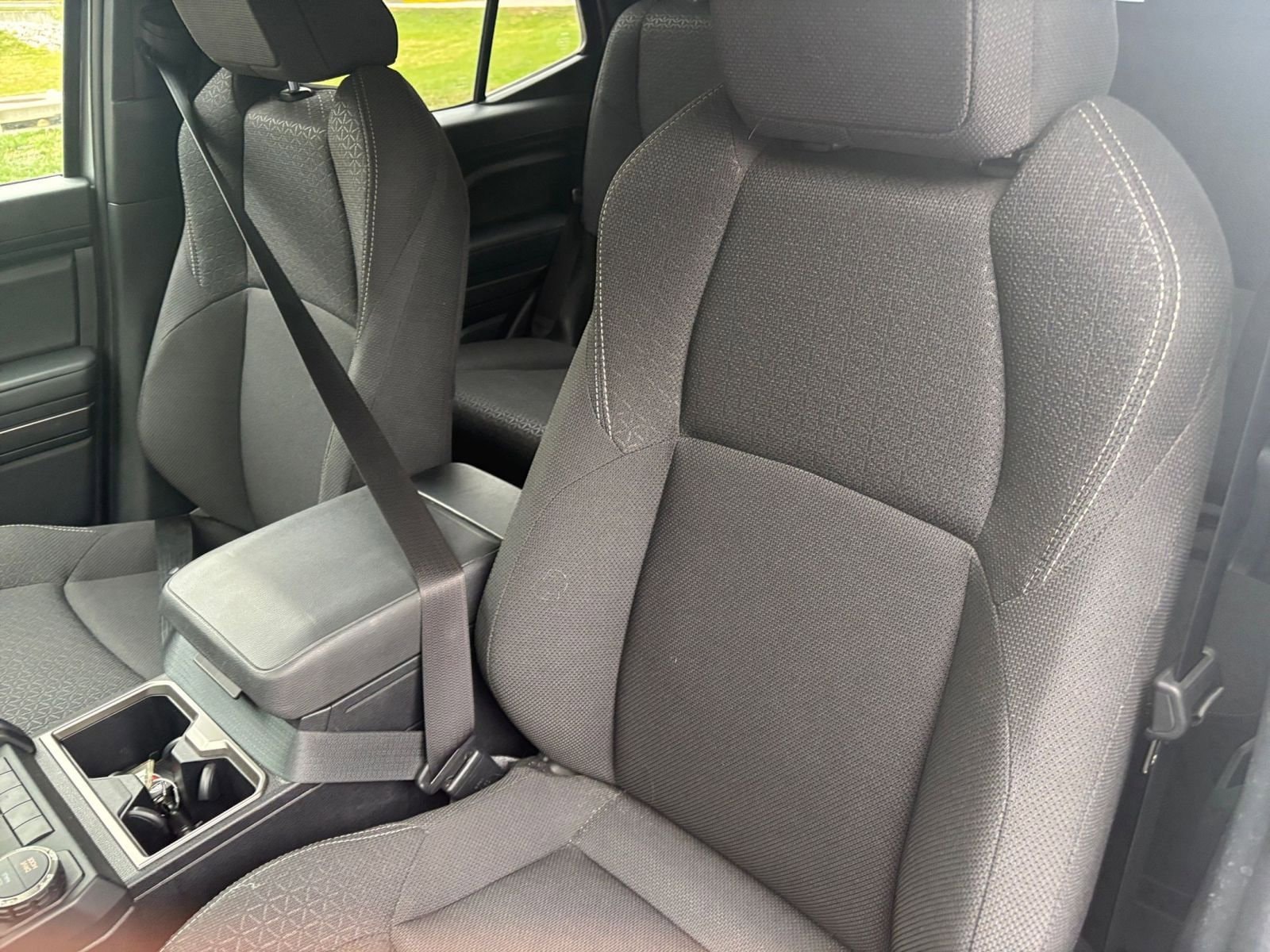 Thumbnail: 2025 Toyota 4Runner - 34