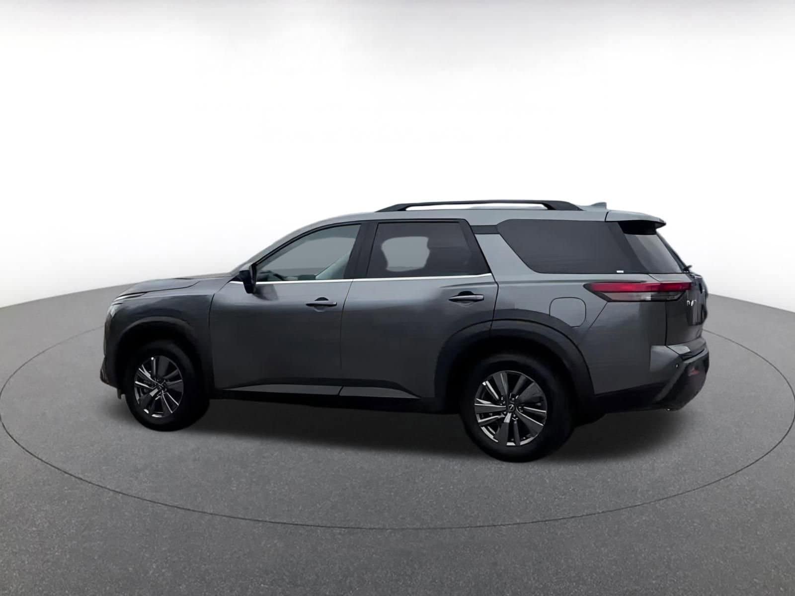 Thumbnail: 2025 Nissan Pathfinder - 9