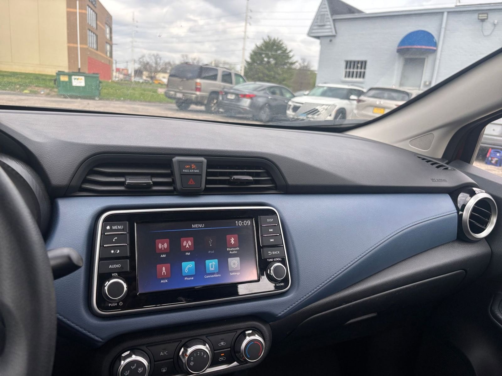 Thumbnail: 2025 Nissan Versa - 33