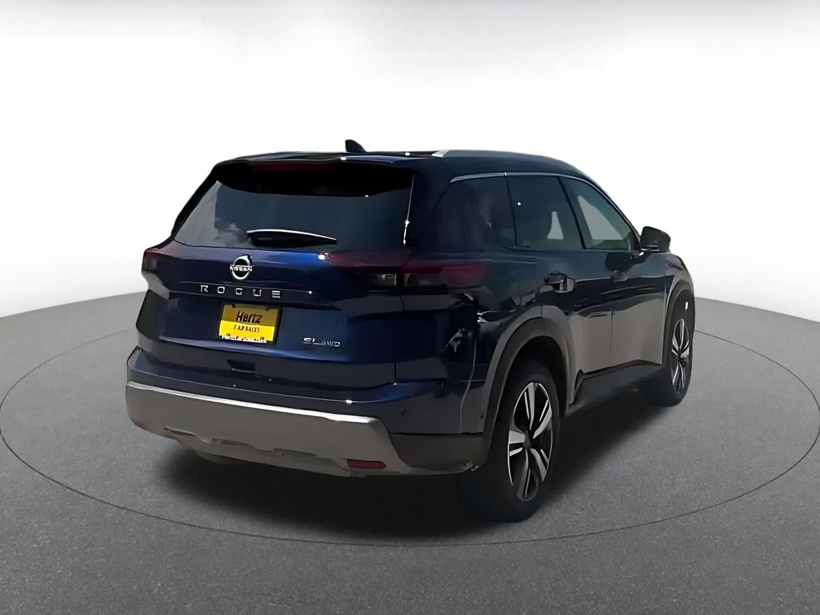 Thumbnail: 2026 Nissan Rogue - 11