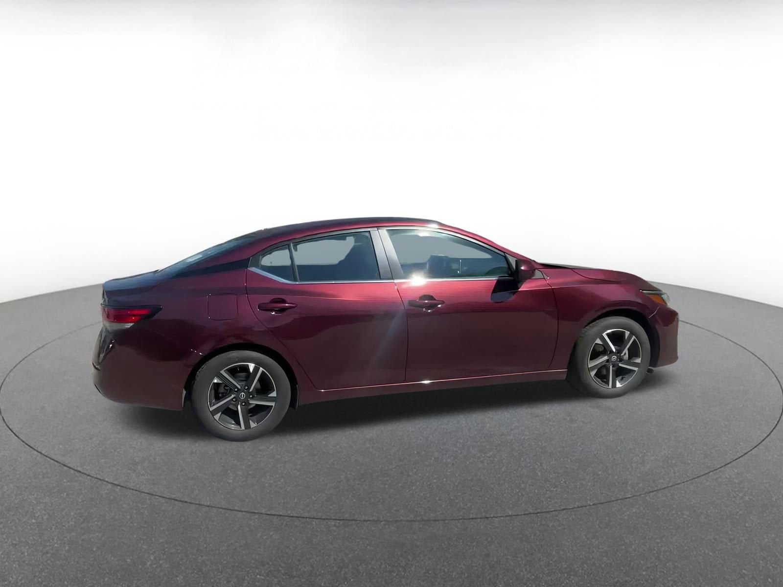 Thumbnail: 2024 Nissan Sentra - 4