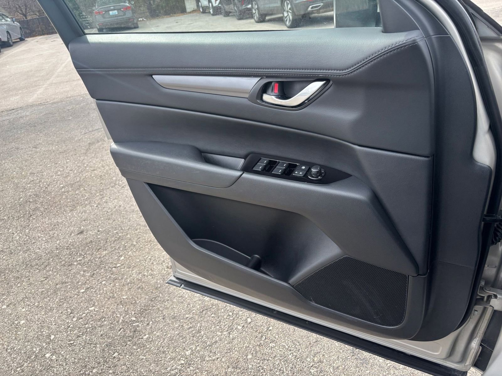 Thumbnail: 2025 Mazda CX-5 - 18