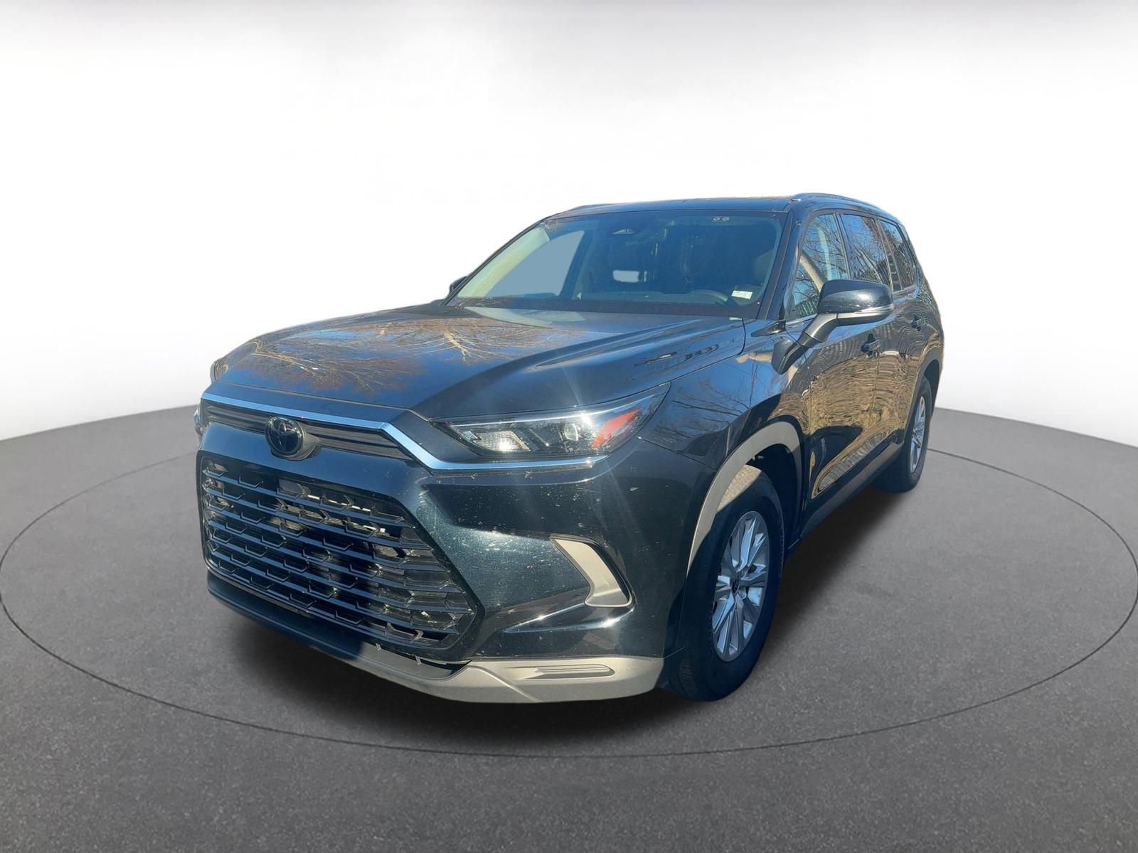 Thumbnail: 2025 Toyota Grand Highlander - 3