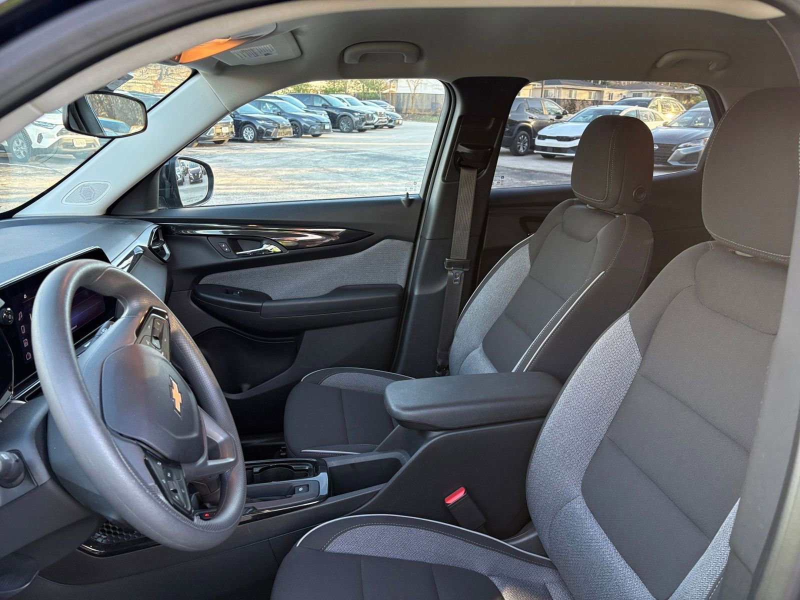 Thumbnail: 2025 Chevrolet TrailBlazer - 24