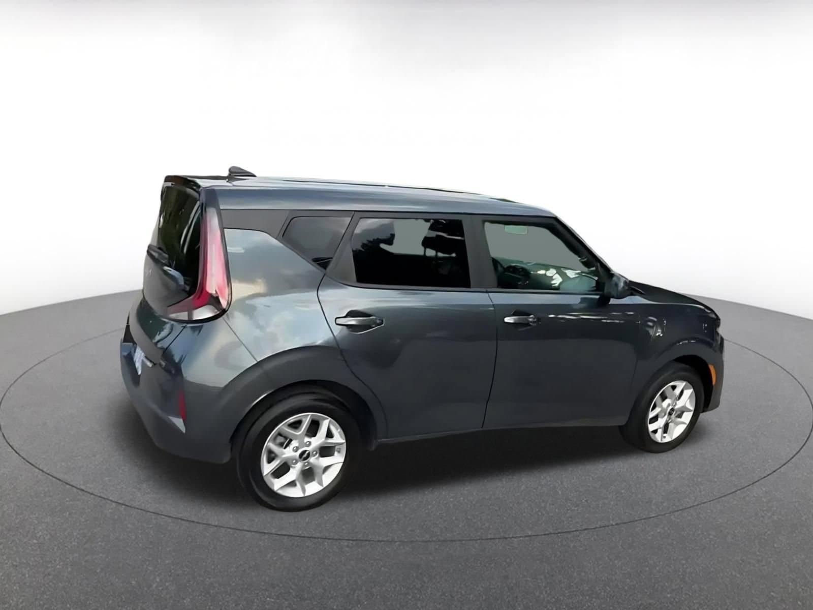 Thumbnail: 2025 Kia Soul - 13