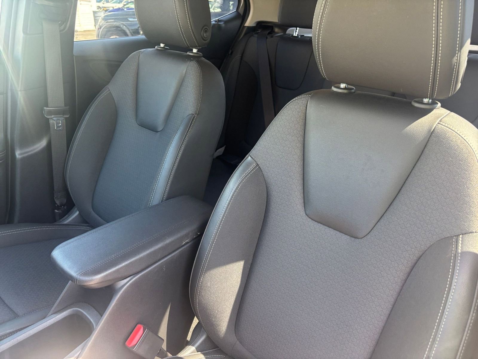 Thumbnail: 2025 Buick Encore GX - 34