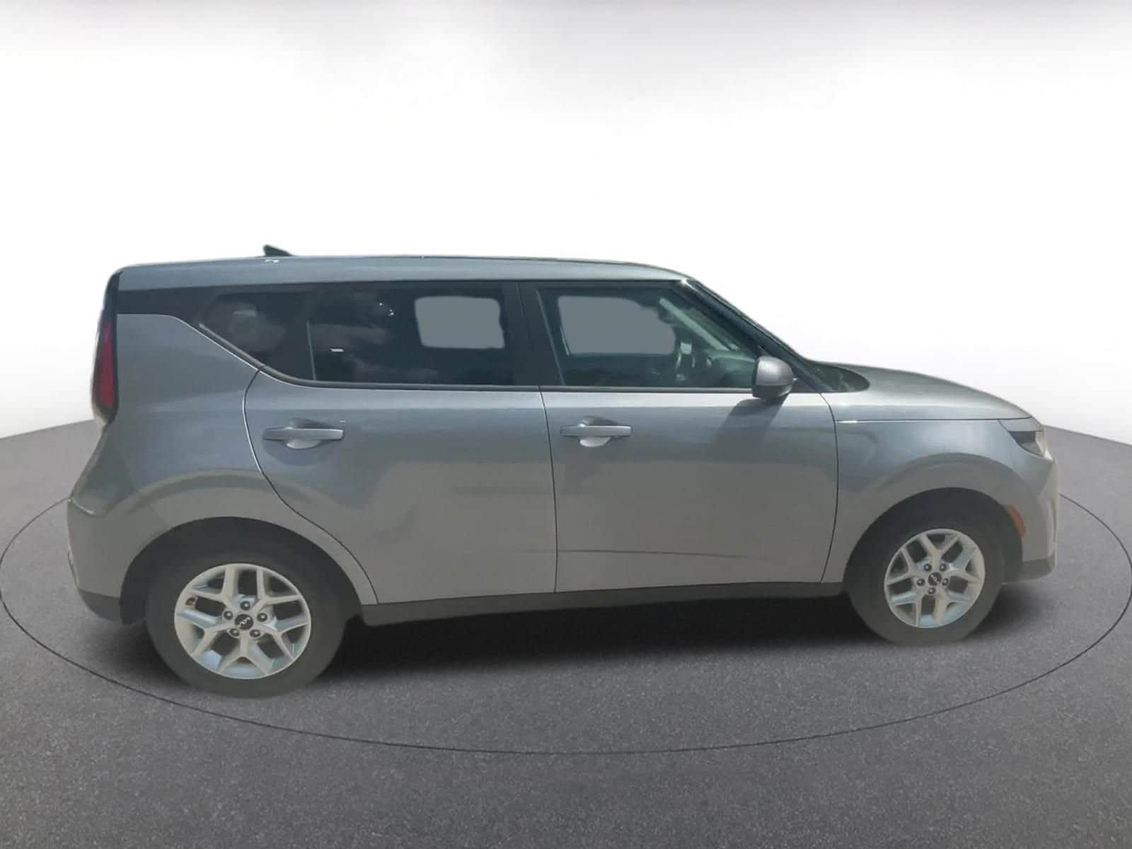 Thumbnail: 2023 Kia Soul - 16