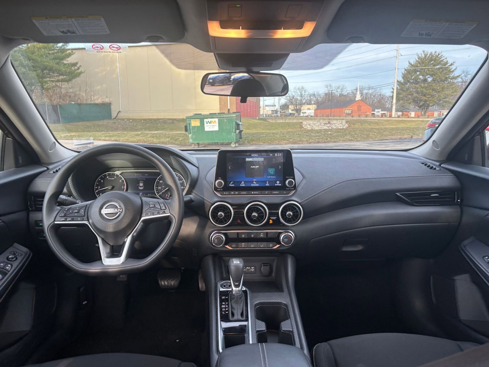 Thumbnail: 2025 Nissan Sentra - 31