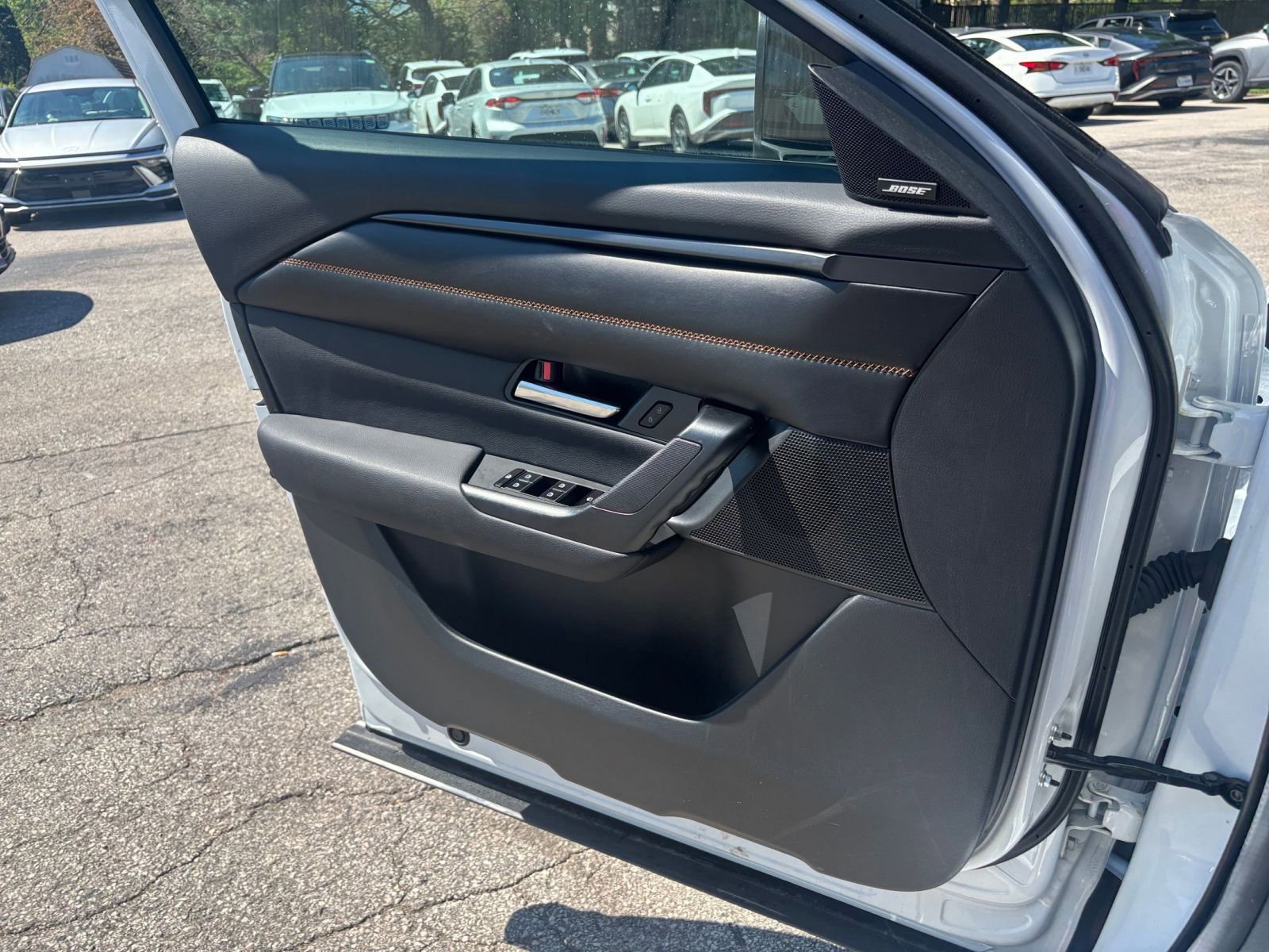 Thumbnail: 2025 Mazda CX-50 - 18