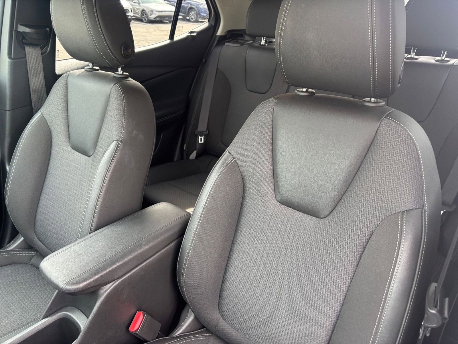 Thumbnail: 2025 Buick Encore GX - 35