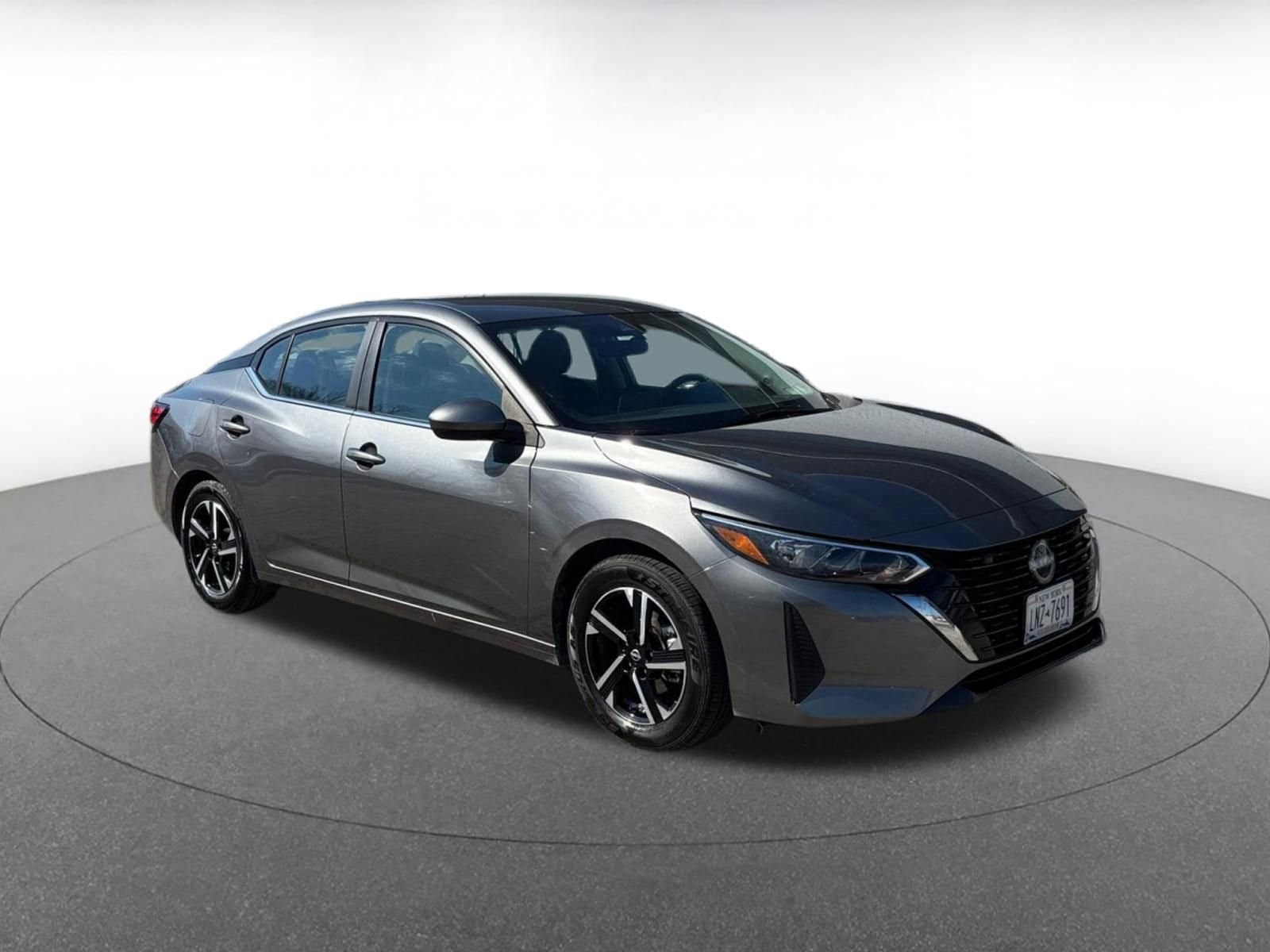 Thumbnail: 2025 Nissan Sentra - 1