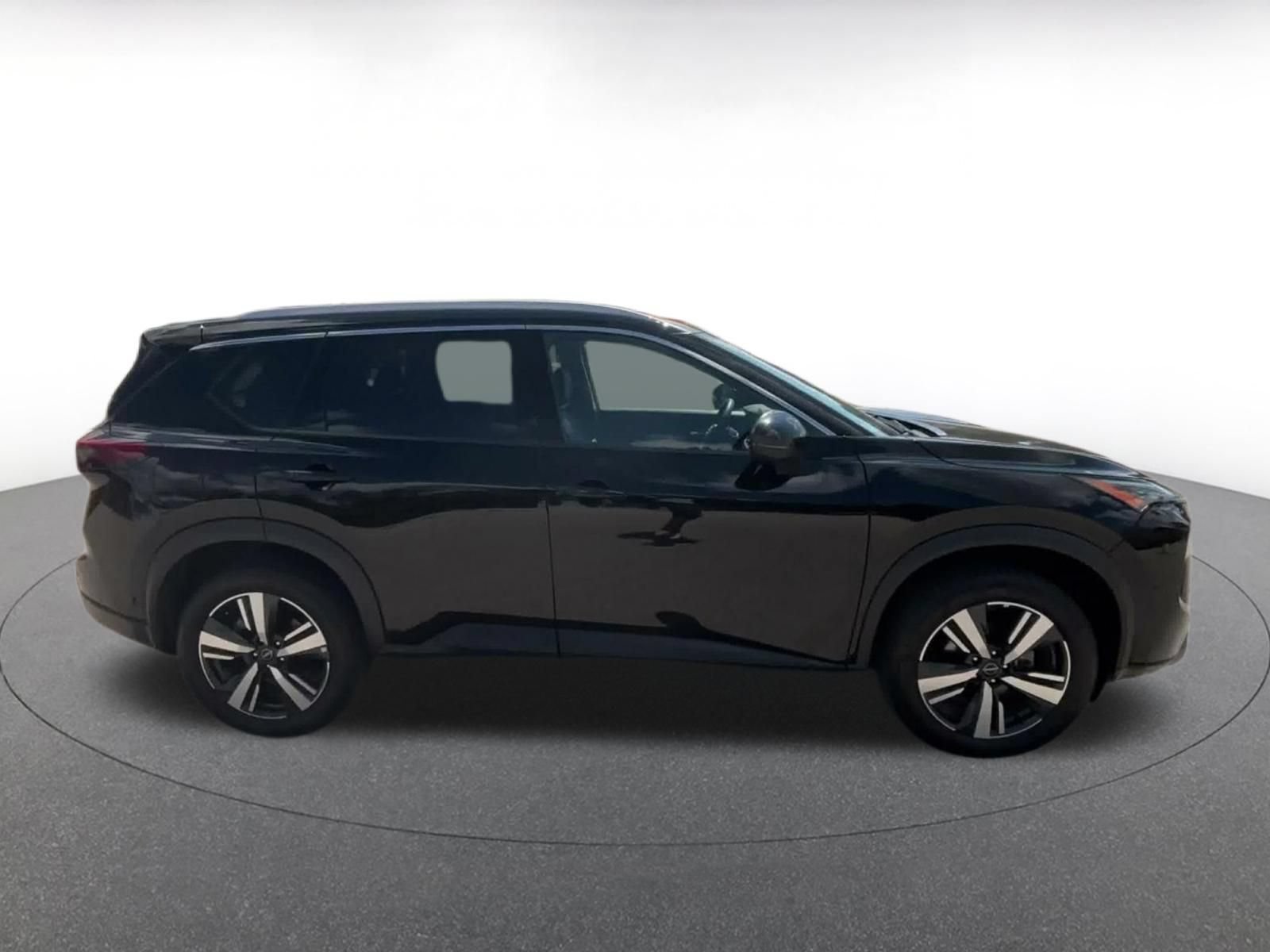 Thumbnail: 2026 Nissan Rogue - 15